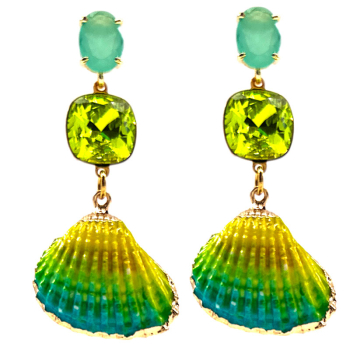 Ekaterini Ohrringe sunrise shells, Muschelanhänger, pinke Swarovski Kristale und goldenen Akzenten